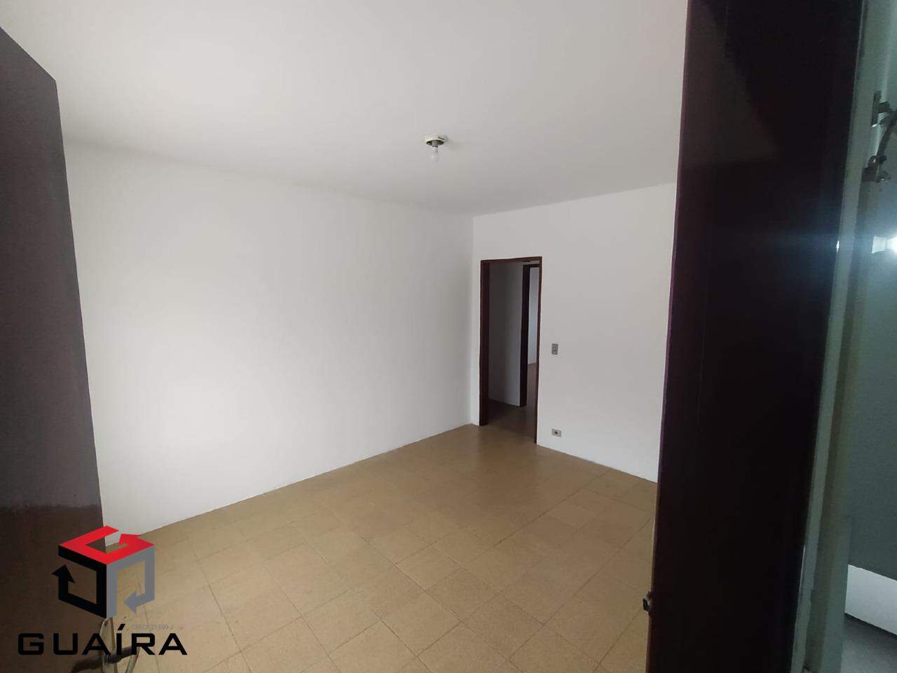 Apartamento para alugar com 4 quartos, 200m² - Foto 2