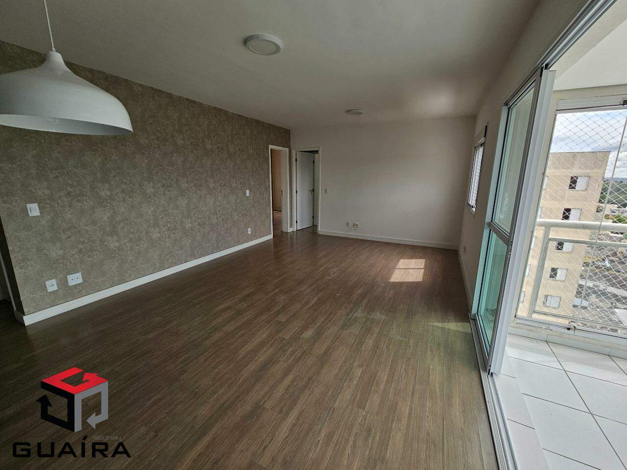 Apartamento à venda com 2 quartos, 96m² - Foto 2