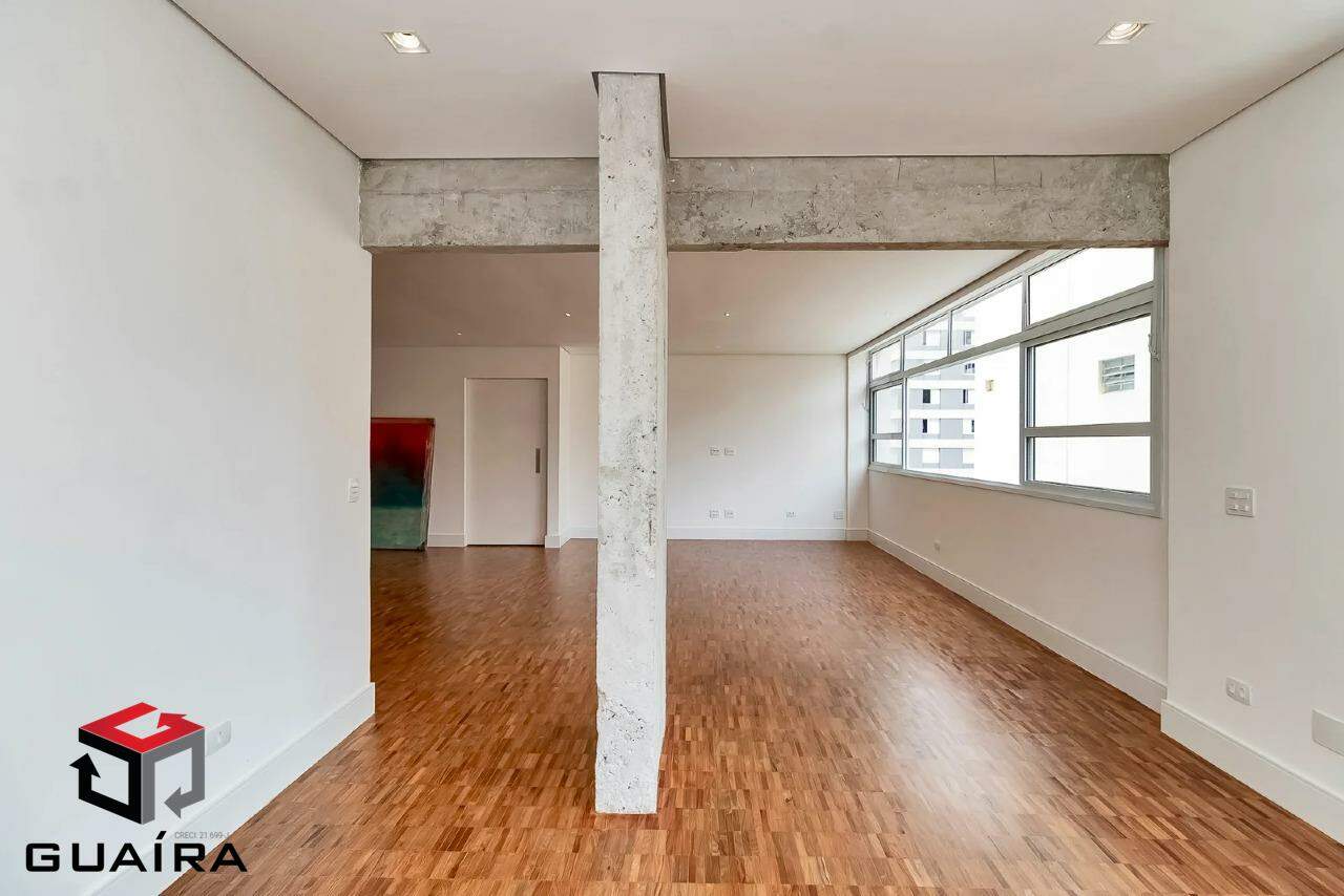 Apartamento à venda com 3 quartos, 213m² - Foto 10