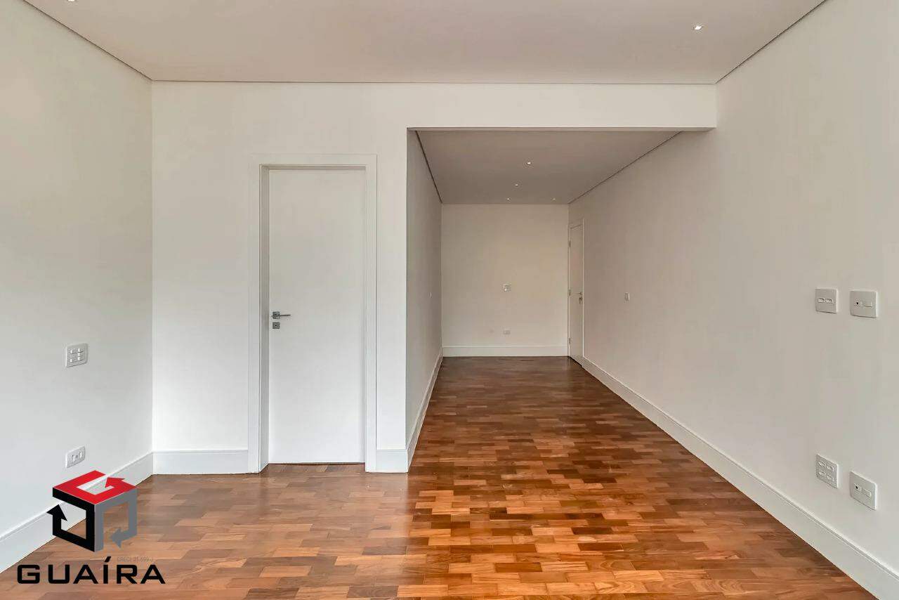 Apartamento à venda com 3 quartos, 213m² - Foto 23