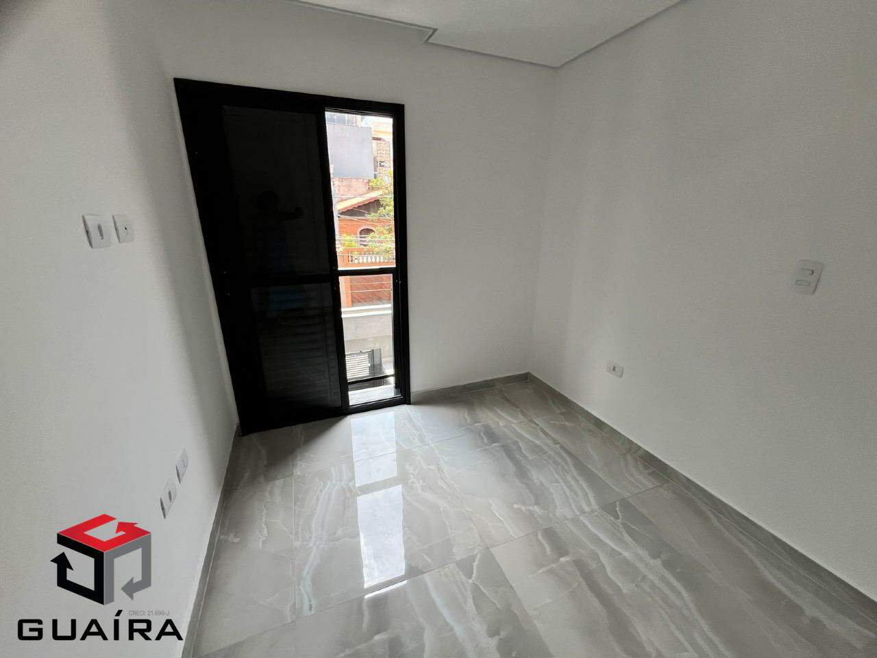 Apartamento à venda com 2 quartos, 55m² - Foto 18