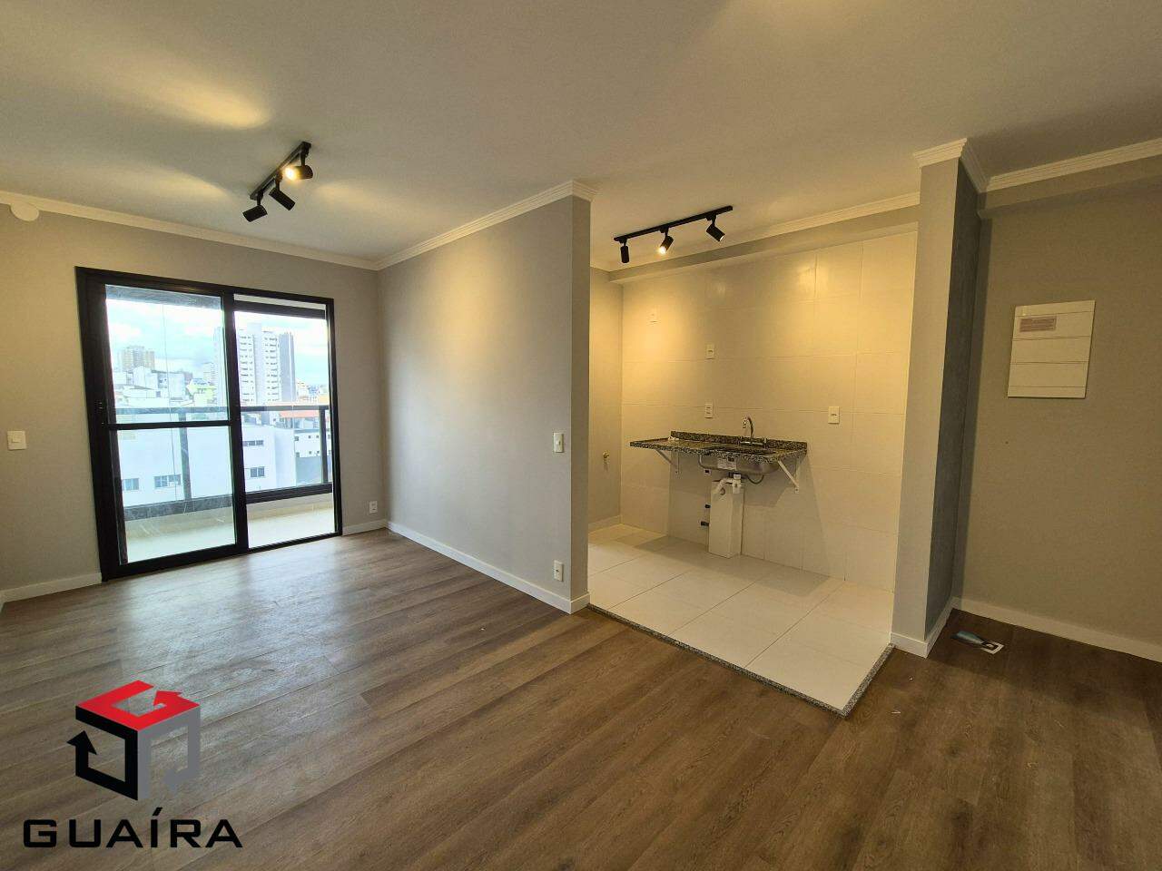 Apartamento à venda com 2 quartos, 57m² - Foto 2