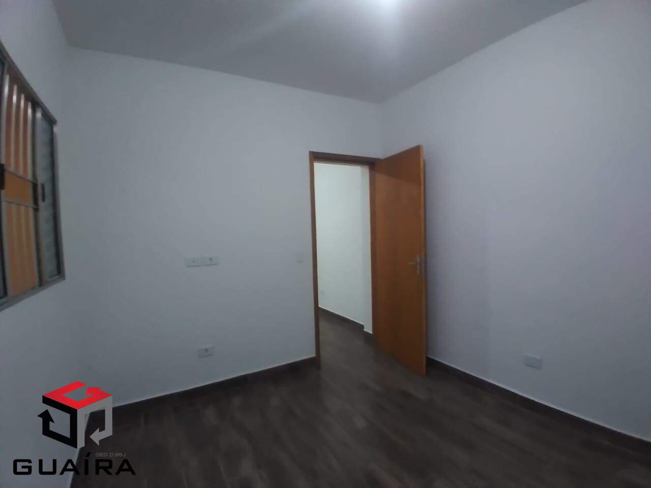 Casa para alugar com 2 quartos, 70m² - Foto 10