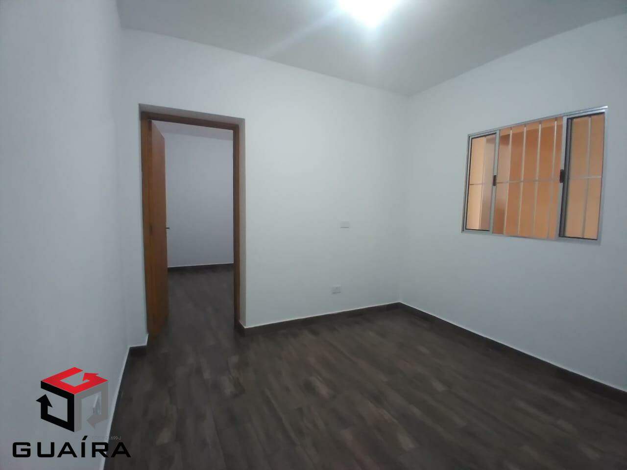 Casa para alugar com 2 quartos, 70m² - Foto 3