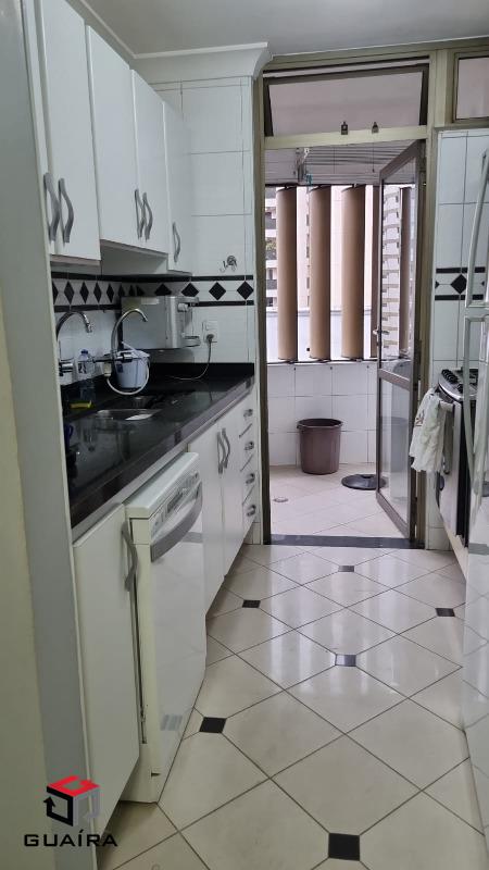 Apartamento à venda com 3 quartos, 136m² - Foto 10