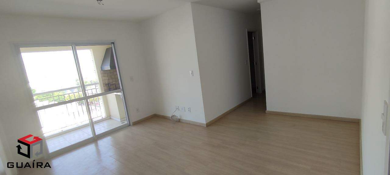 Apartamento à venda com 2 quartos, 64m² - Foto 1