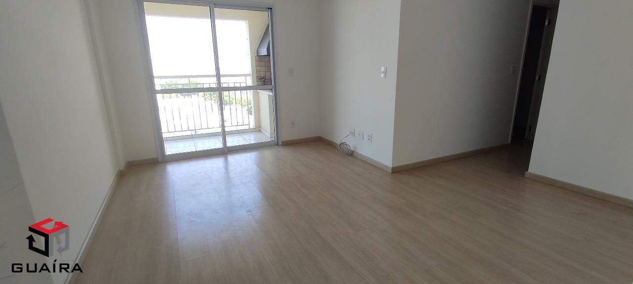 Apartamento à venda com 2 quartos, 64m² - Foto 3