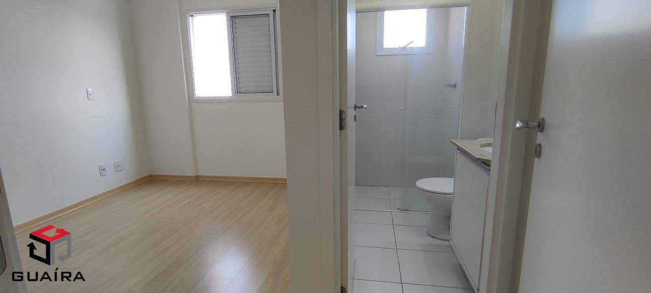 Apartamento à venda com 2 quartos, 70m² - Foto 29