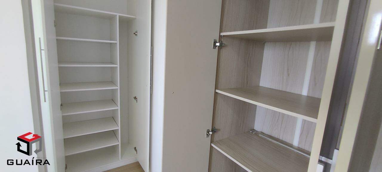 Apartamento à venda com 2 quartos, 70m² - Foto 35