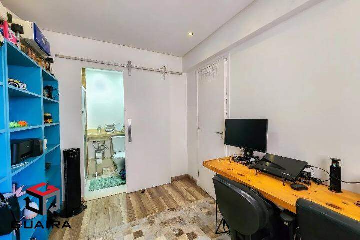 Apartamento à venda com 2 quartos, 80m² - Foto 24