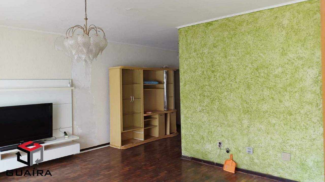 Casa à venda com 2 quartos, 120m² - Foto 1