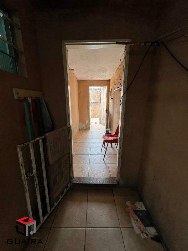 Casa à venda com 2 quartos, 100m² - Foto 14