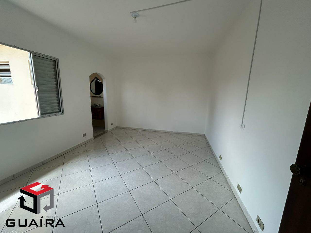 Casa à venda com 3 quartos, 200m² - Foto 16