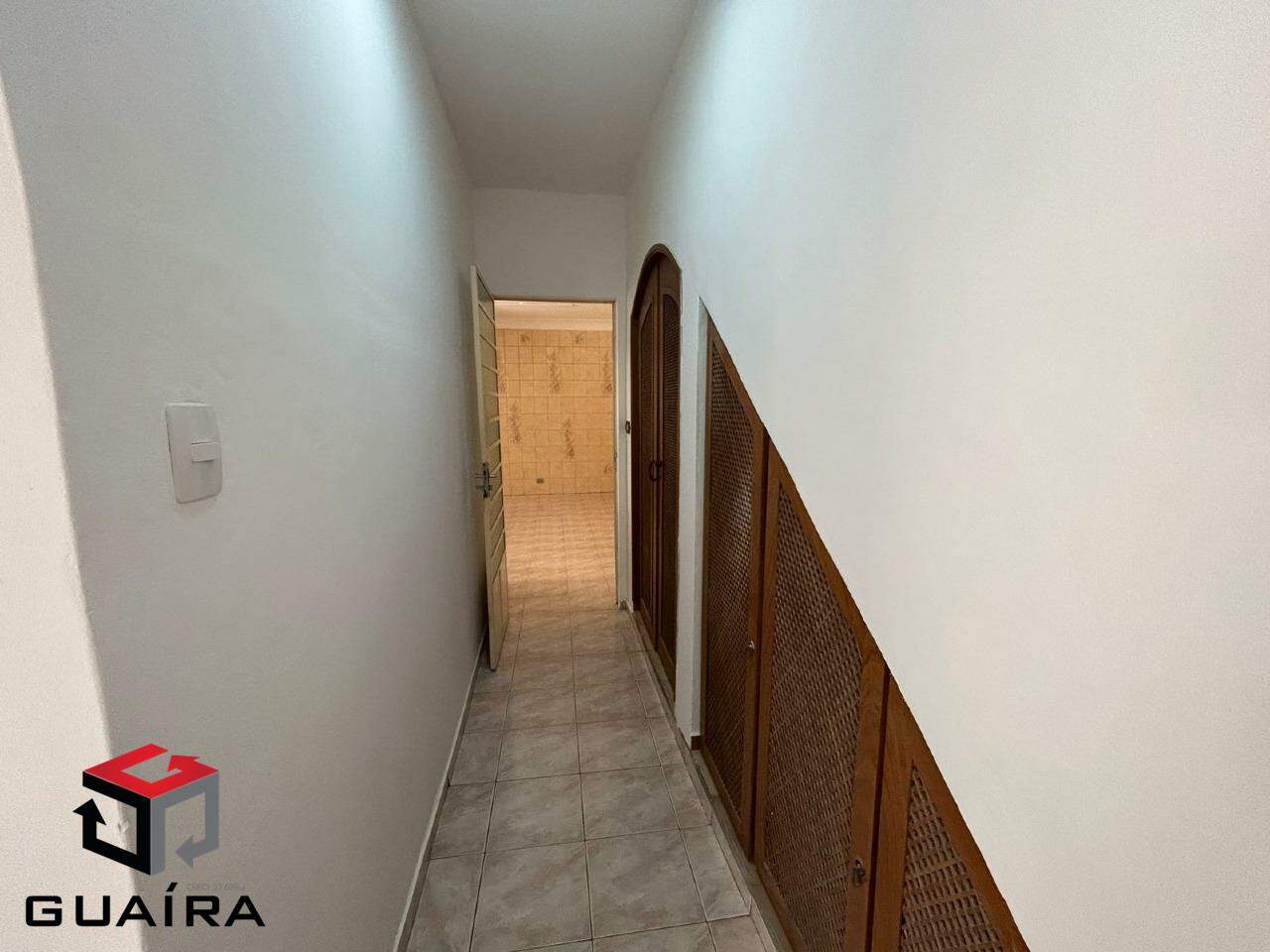 Casa à venda com 3 quartos, 200m² - Foto 9