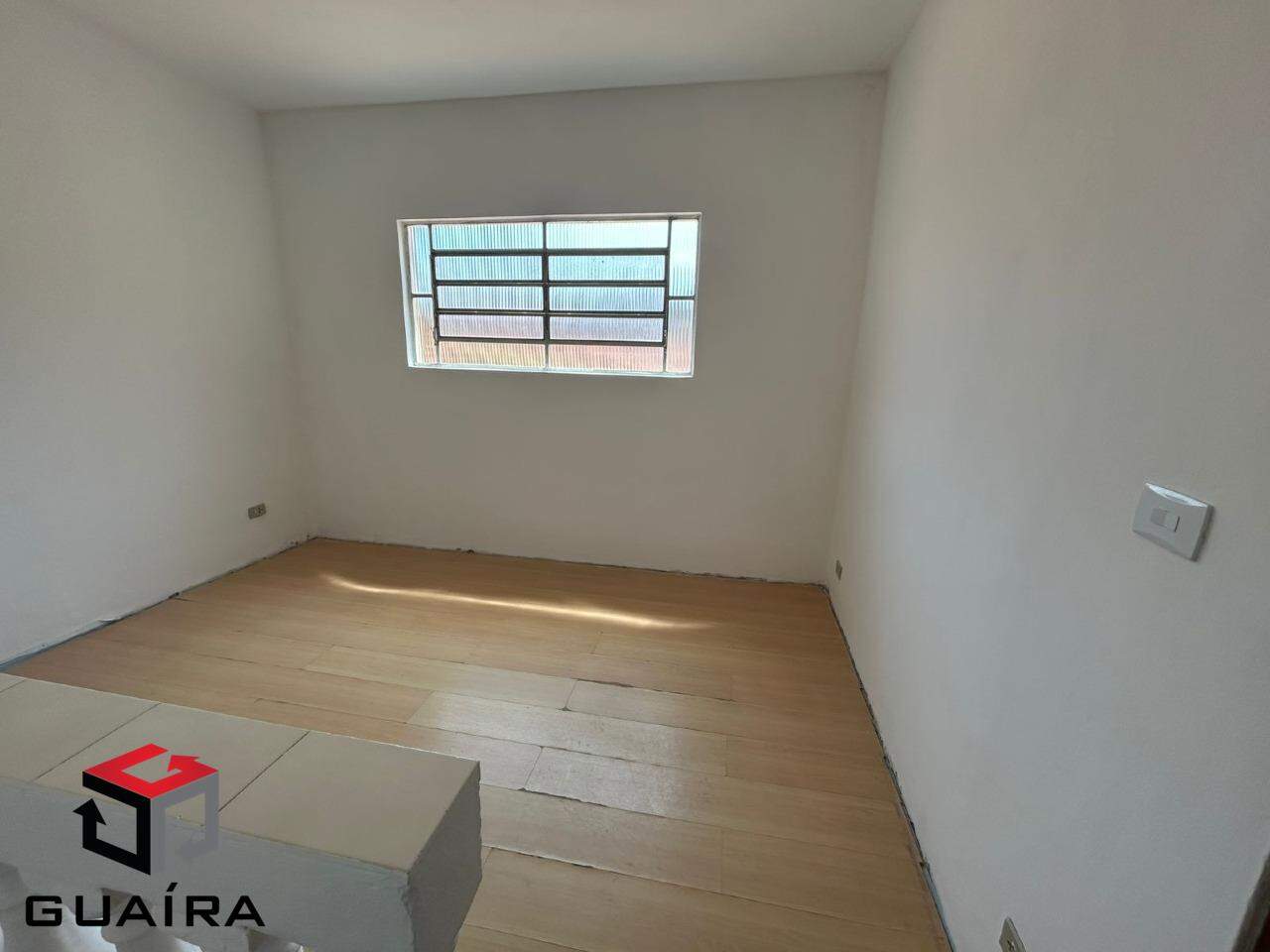 Casa à venda com 3 quartos, 200m² - Foto 12