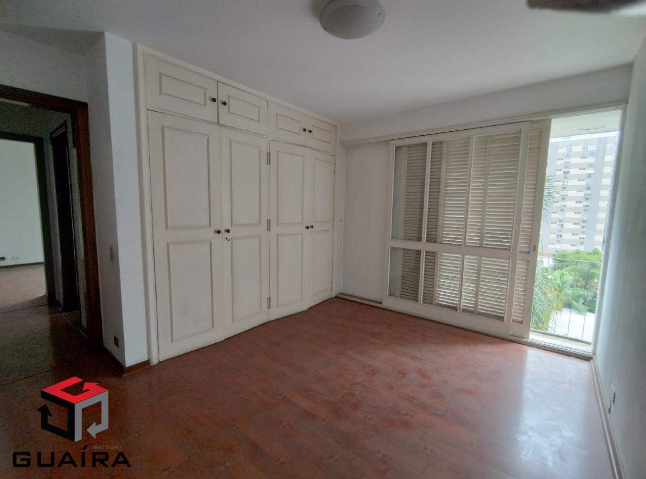 Apartamento à venda com 3 quartos, 242m² - Foto 37