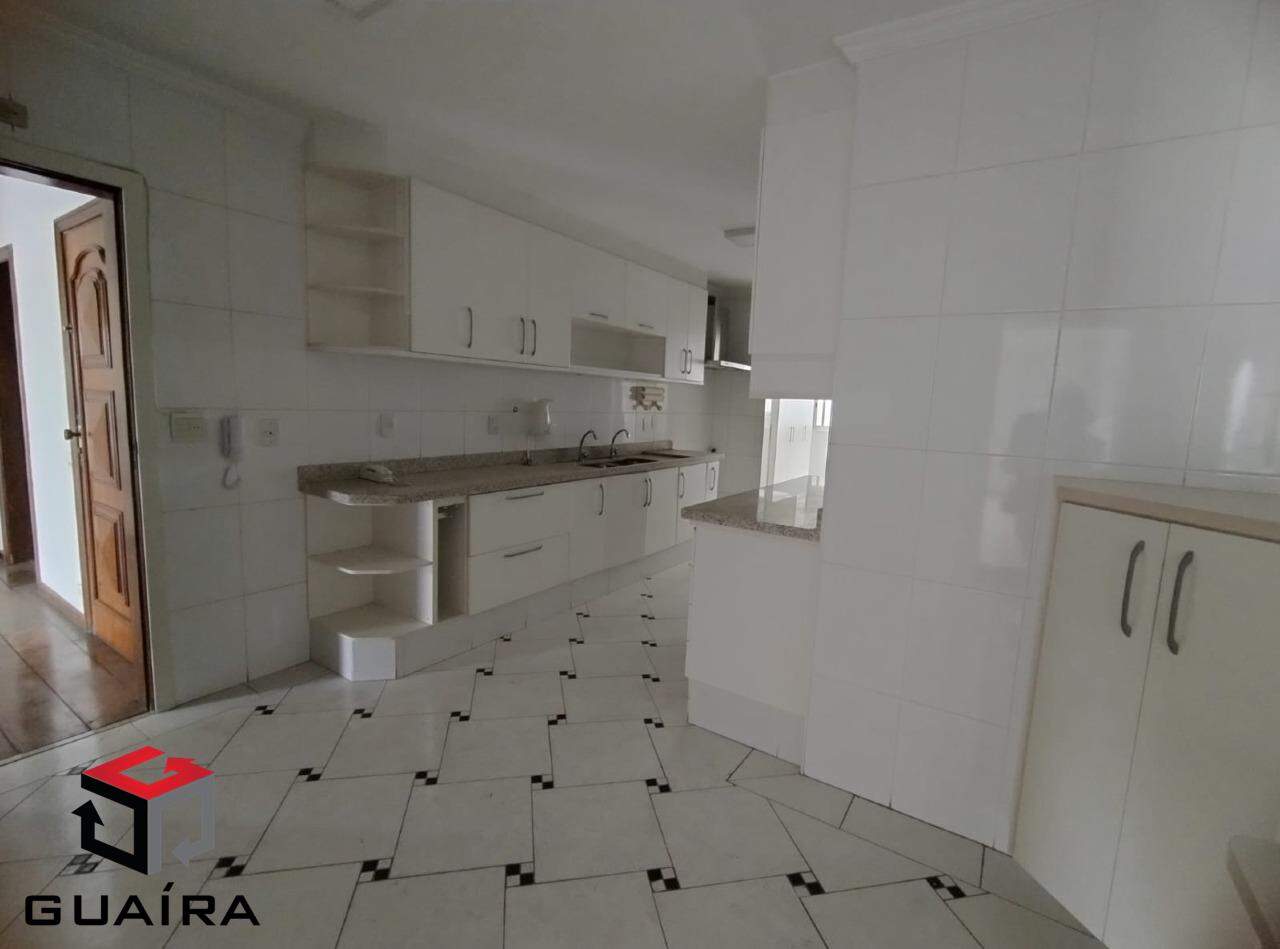 Apartamento à venda com 3 quartos, 242m² - Foto 20