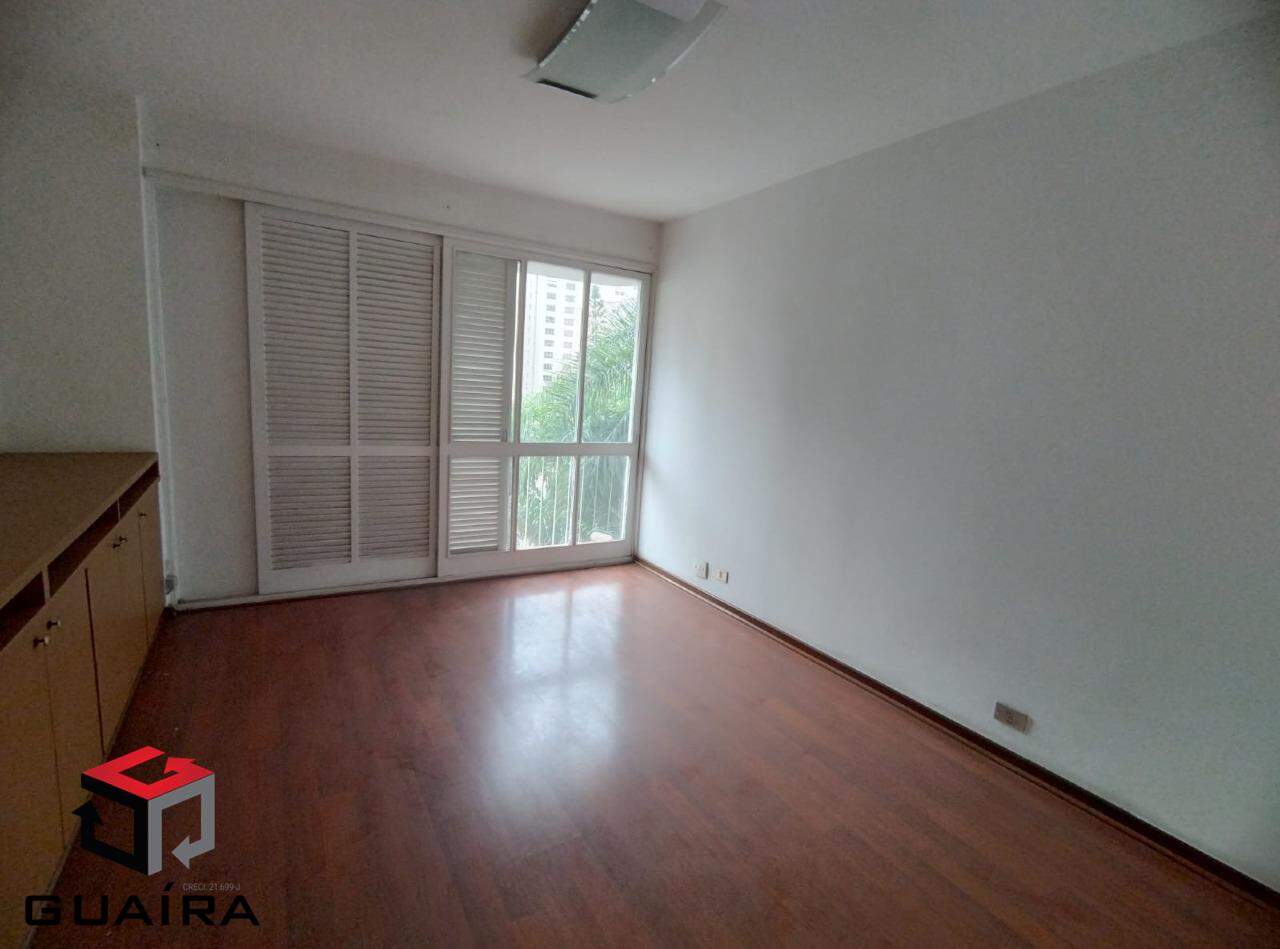 Apartamento à venda com 3 quartos, 242m² - Foto 11