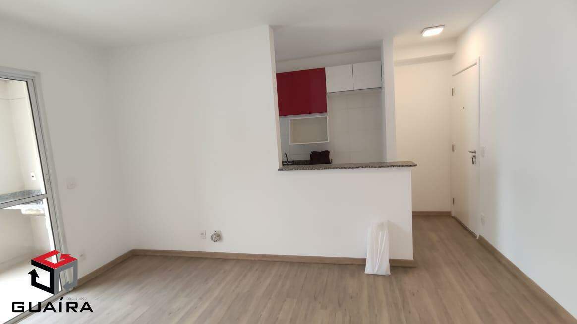 Apartamento para alugar com 2 quartos, 65m² - Foto 4