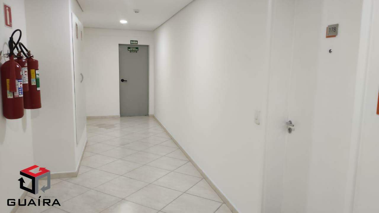 Apartamento para alugar com 2 quartos, 65m² - Foto 25