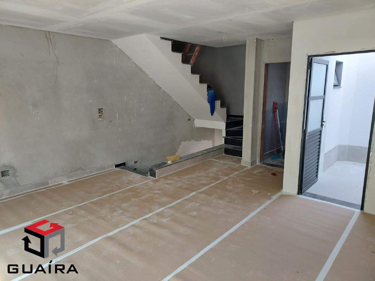 Sobrado à venda com 2 quartos, 120m² - Foto 4