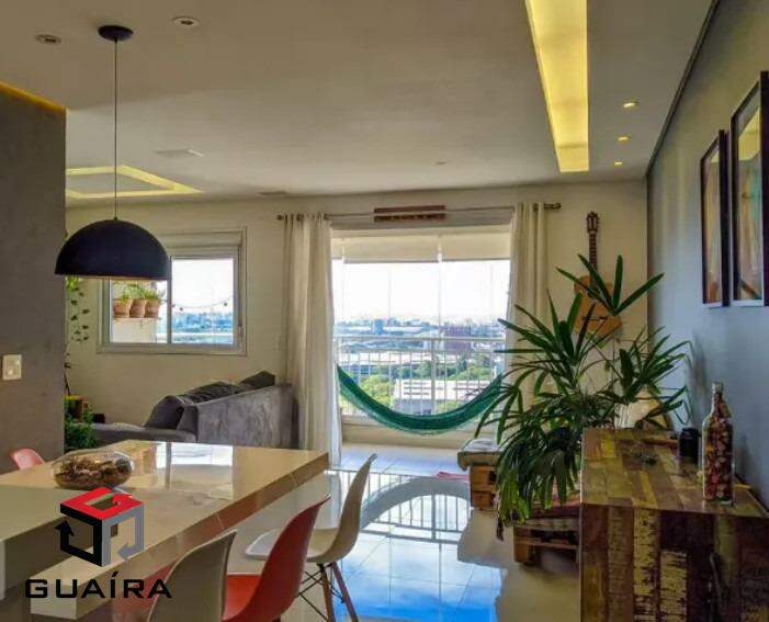 Apartamento à venda com 2 quartos, 82m² - Foto 1