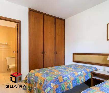 Apartamento à venda com 1 quarto, 45m² - Foto 13