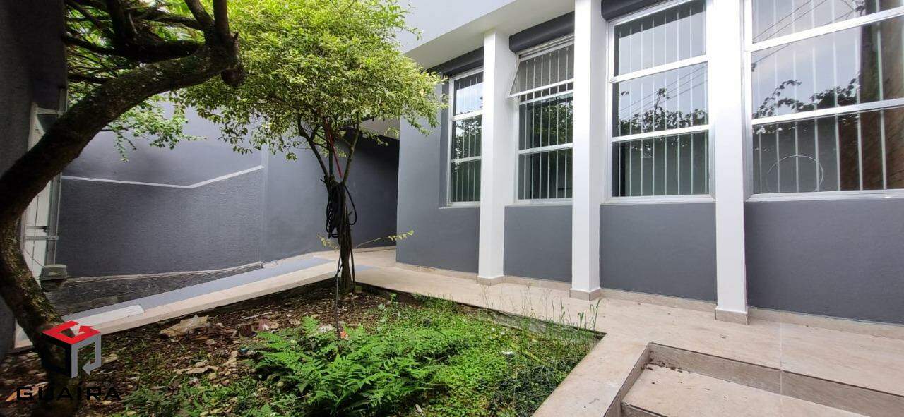 Sobrado à venda com 3 quartos, 136m² - Foto 1