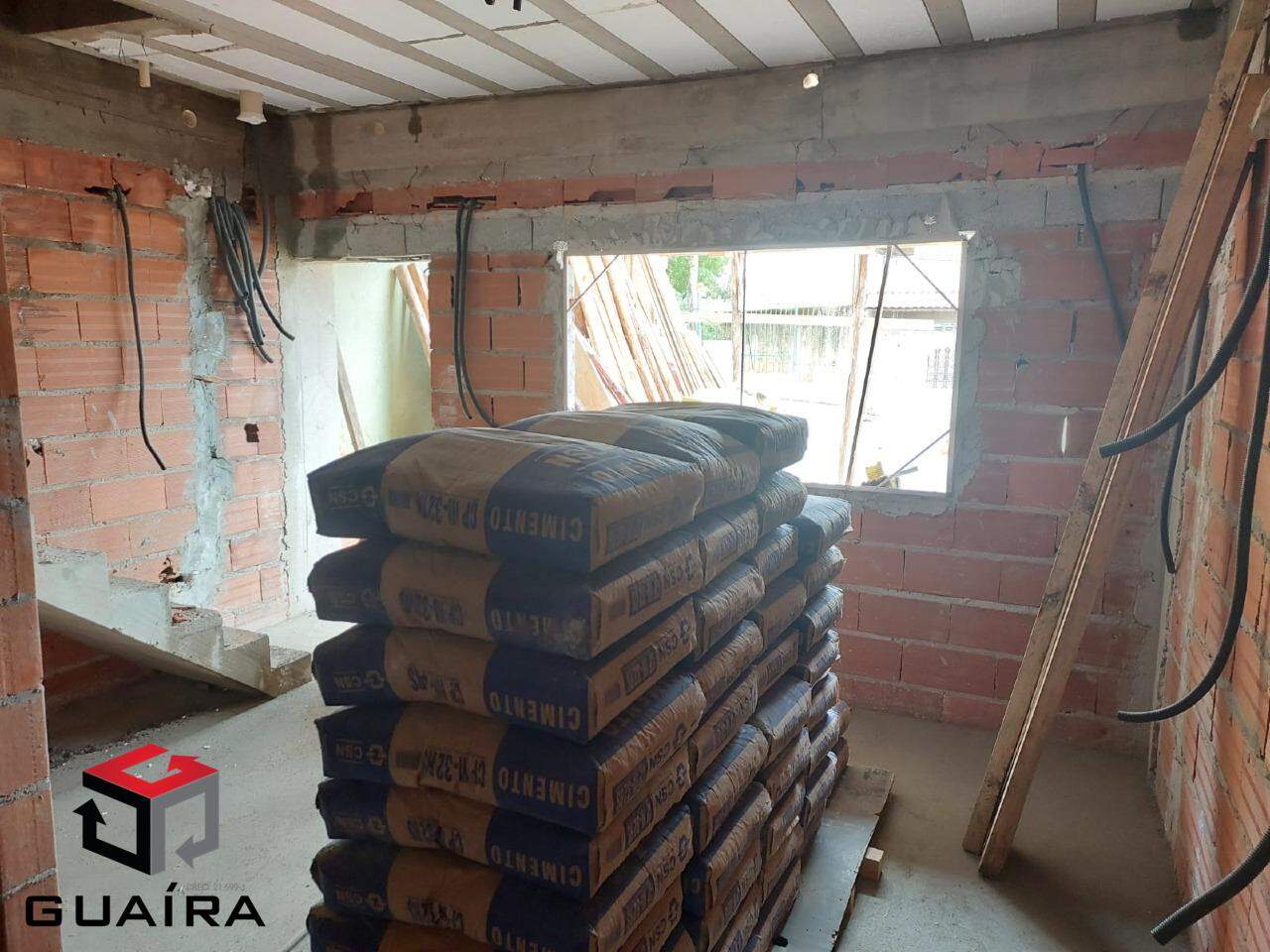 Sobrado à venda com 2 quartos, 73m² - Foto 2