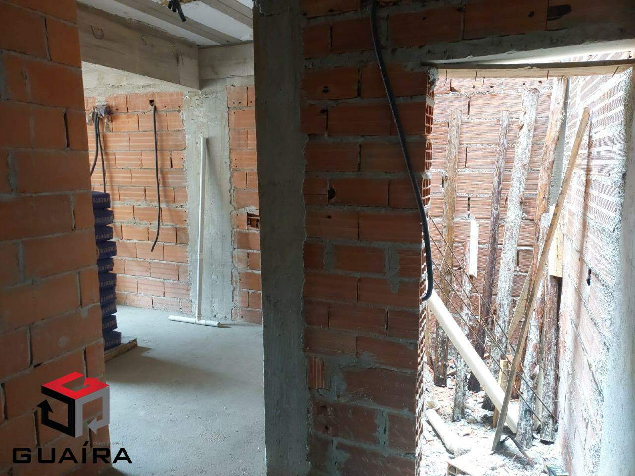 Sobrado à venda com 2 quartos, 73m² - Foto 4