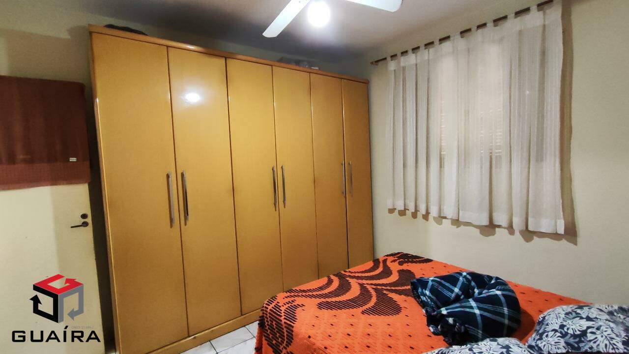 Casa à venda com 7 quartos, 315m² - Foto 13