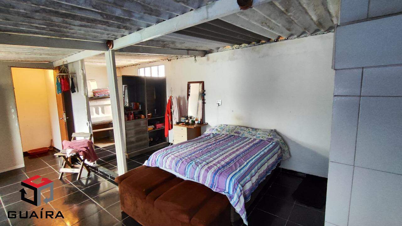 Casa à venda com 7 quartos, 315m² - Foto 19