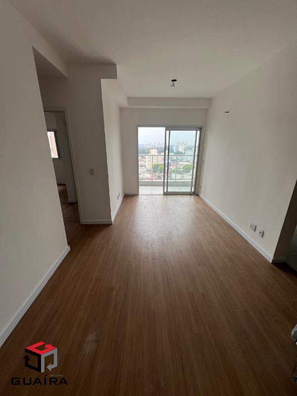 Apartamento à venda com 2 quartos, 63m² - Foto 2