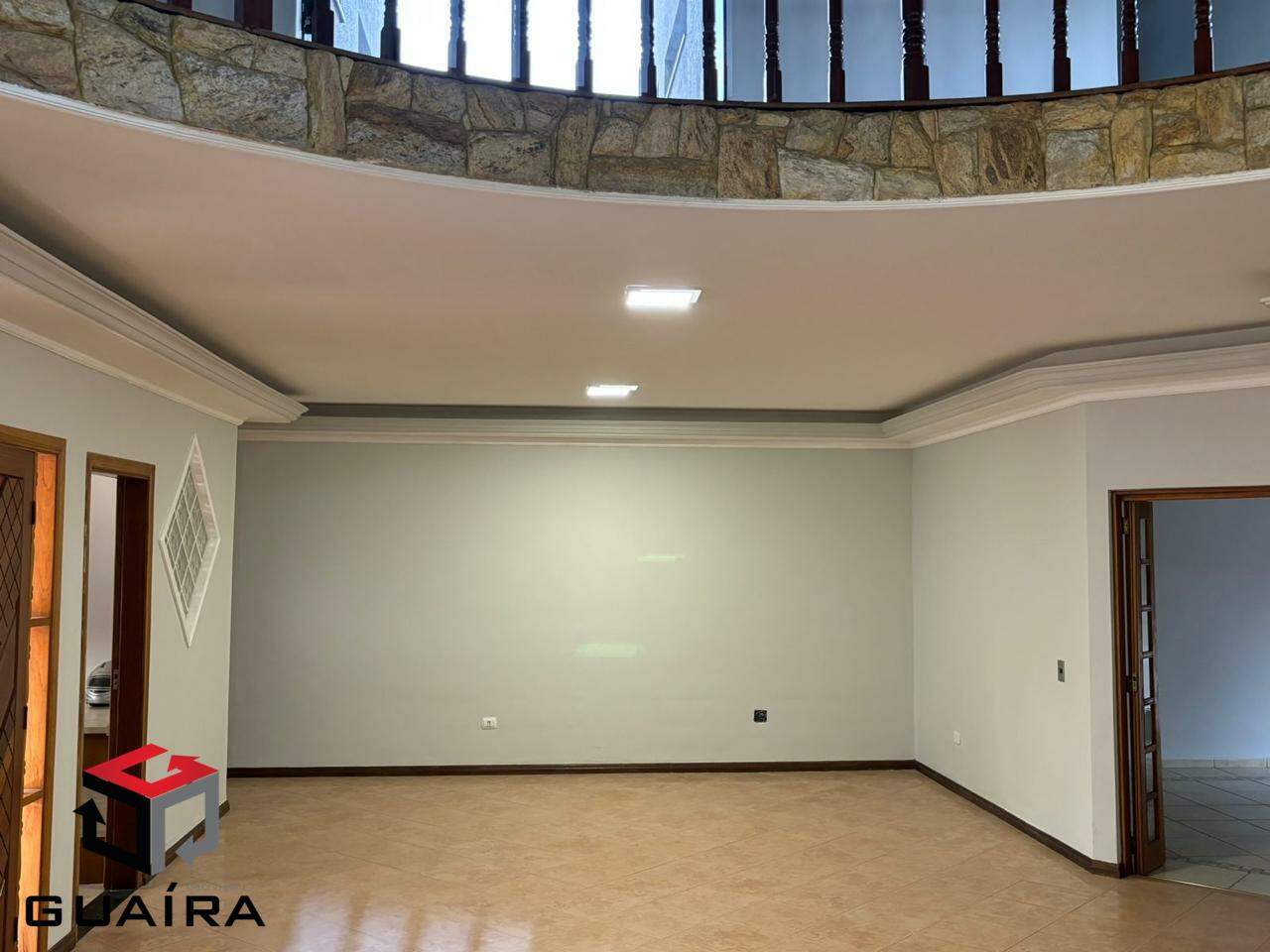 Sobrado para alugar com 4 quartos, 354m² - Foto 5