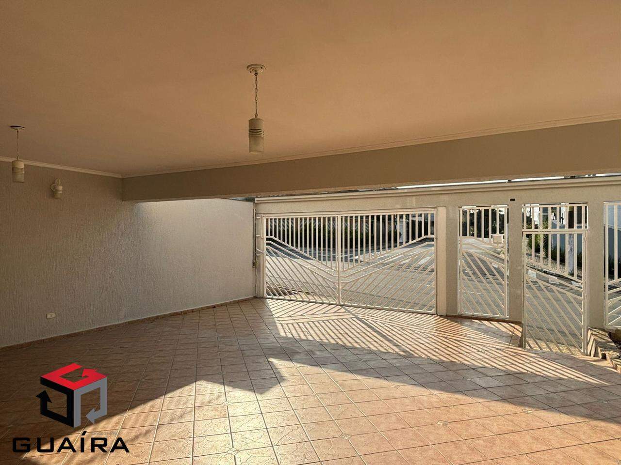 Sobrado para alugar com 4 quartos, 354m² - Foto 8