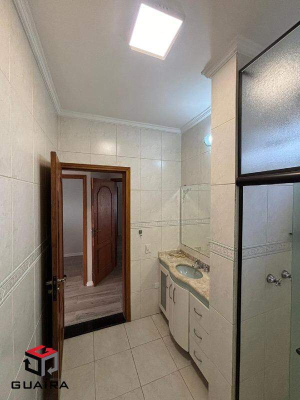 Sobrado para alugar com 4 quartos, 354m² - Foto 25