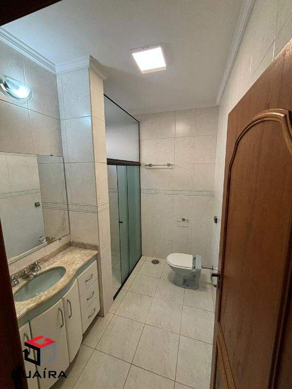 Sobrado para alugar com 4 quartos, 354m² - Foto 26