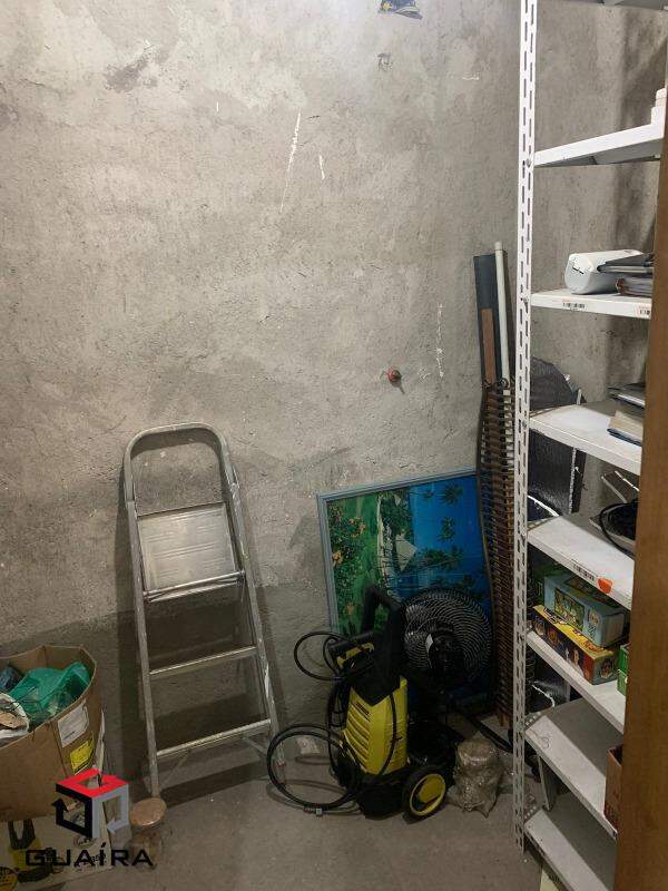 Sobrado à venda com 3 quartos, 200m² - Foto 29