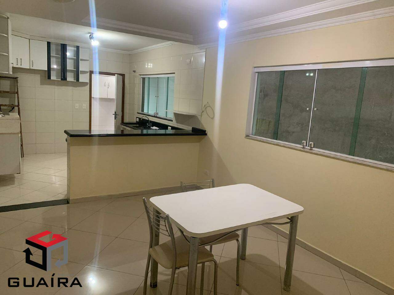 Sobrado à venda com 3 quartos, 200m² - Foto 6