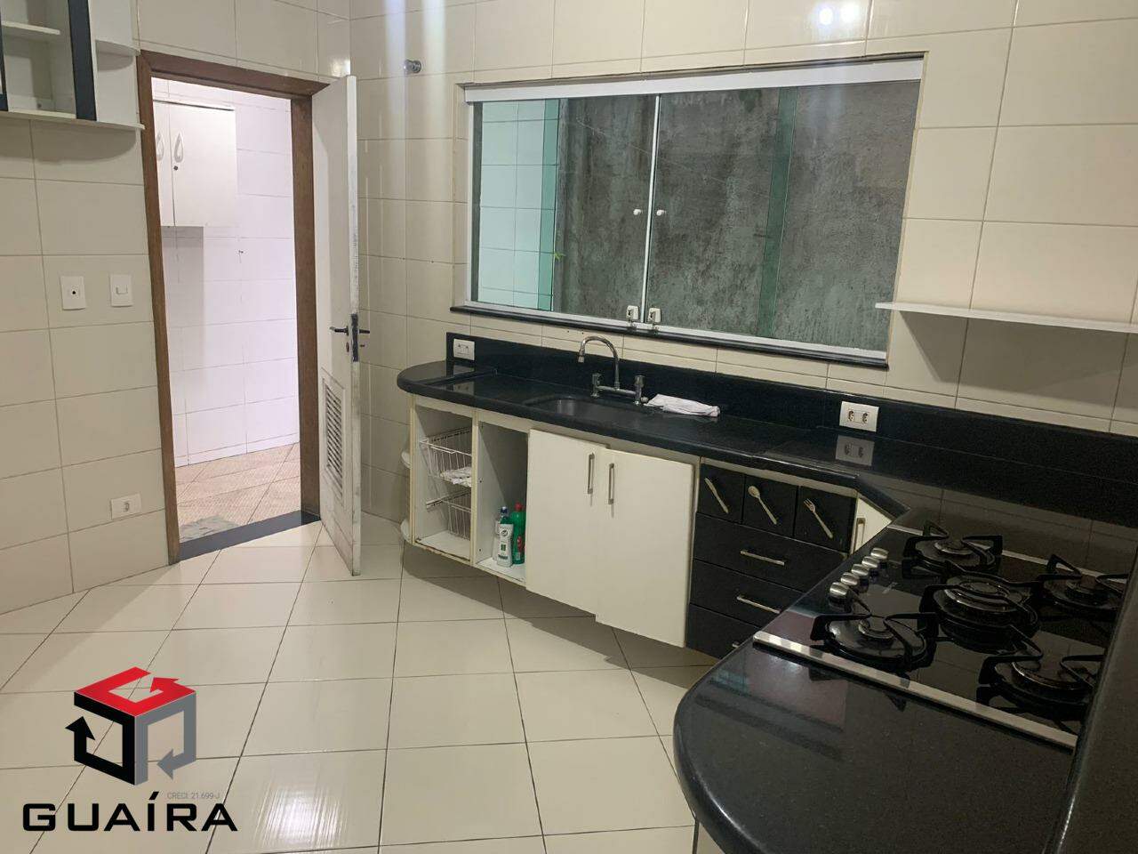 Sobrado à venda com 3 quartos, 200m² - Foto 9