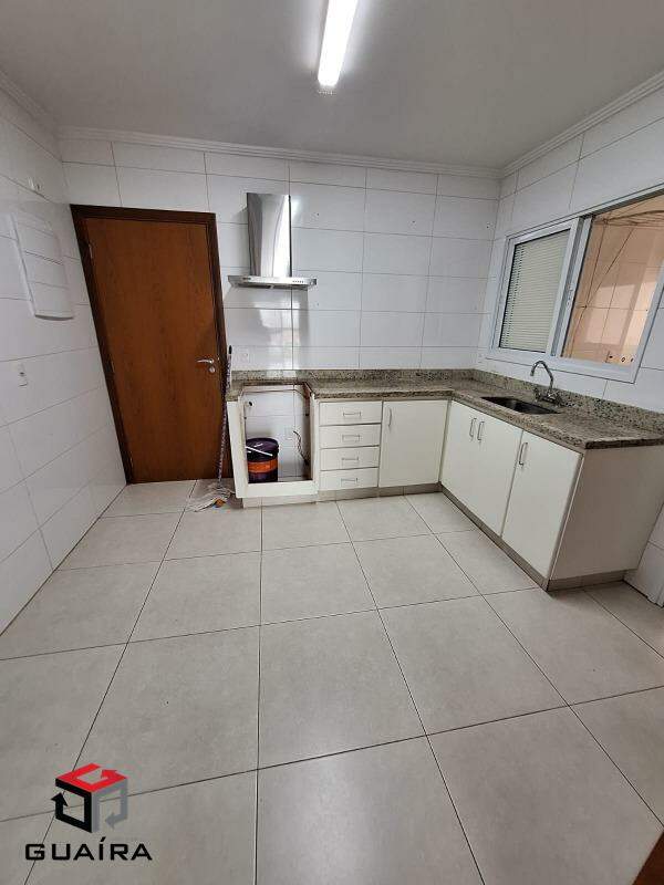 Apartamento para alugar com 3 quartos, 130m² - Foto 6