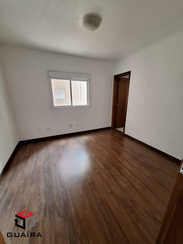 Apartamento para alugar com 3 quartos, 130m² - Foto 9