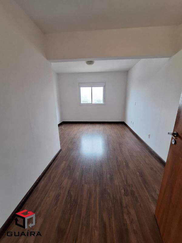 Apartamento para alugar com 3 quartos, 130m² - Foto 11