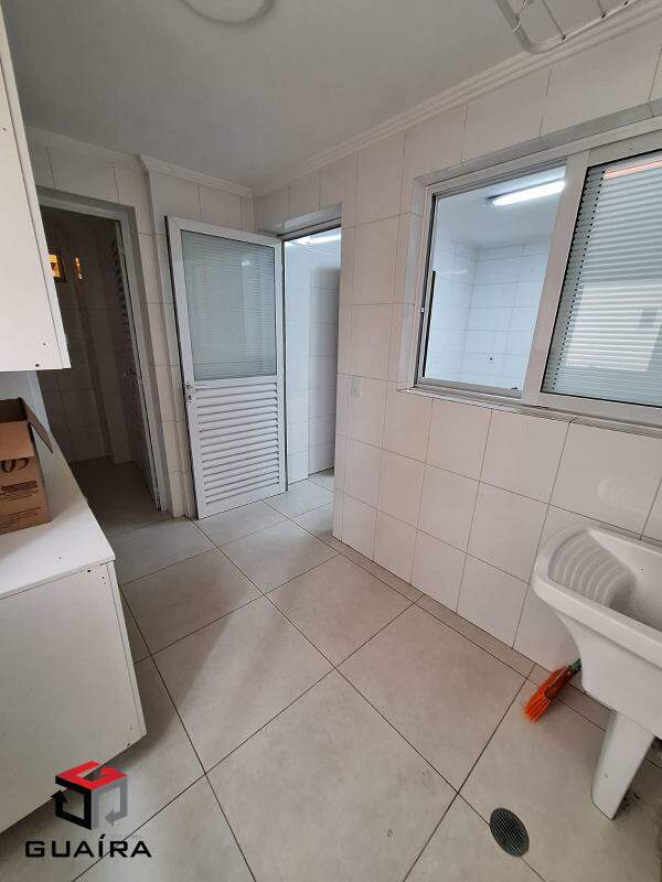 Apartamento para alugar com 3 quartos, 130m² - Foto 18