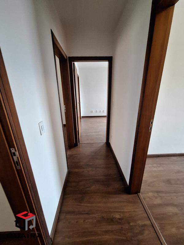 Apartamento para alugar com 3 quartos, 130m² - Foto 7