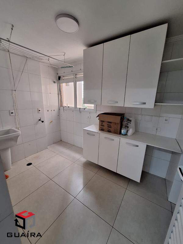 Apartamento para alugar com 3 quartos, 130m² - Foto 17