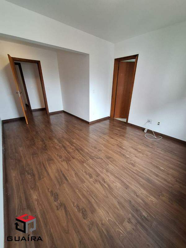 Apartamento para alugar com 3 quartos, 130m² - Foto 8