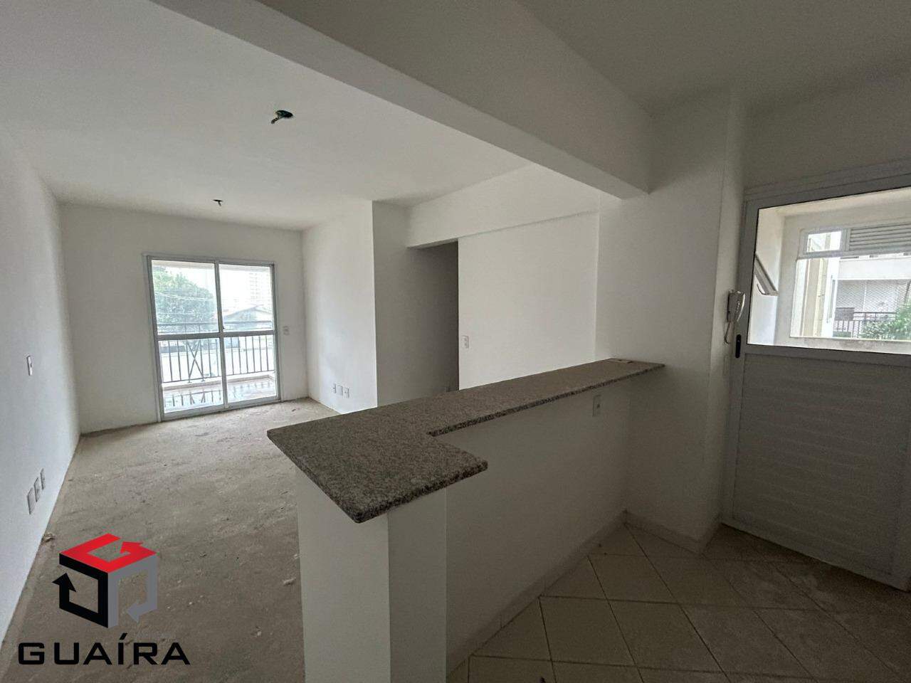 Apartamento à venda com 3 quartos, 70m² - Foto 1