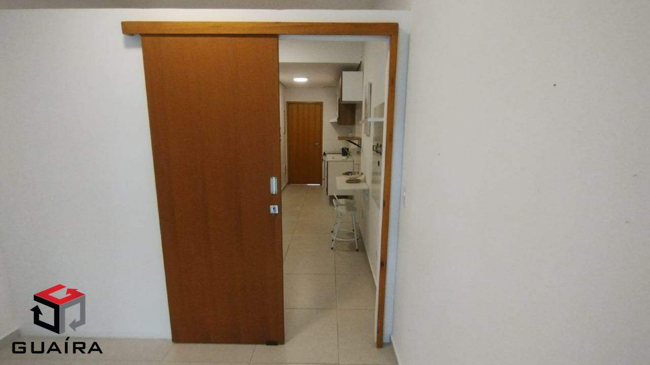 Apartamento à venda com 1 quarto, 28m² - Foto 2