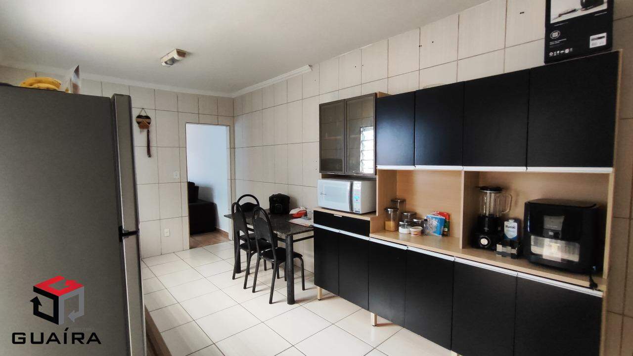 Casa à venda com 3 quartos, 110m² - Foto 8